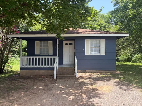 207 S 15th St, Van Buren, AR 72956