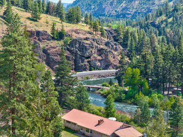 15547 State Highway 410, Naches, WA 98937