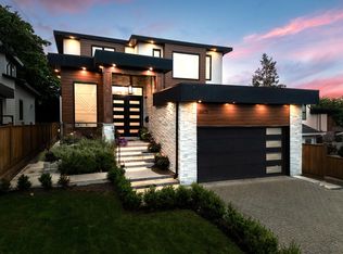 19171 60b Ave, Surrey, BC V3S 7T8