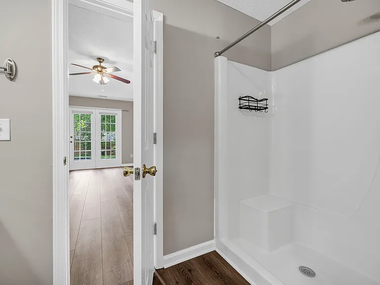 103 Walnut Grove Cir — Photo 20