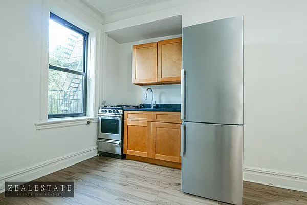 Rented by ZealEstate Group Inc | media 12