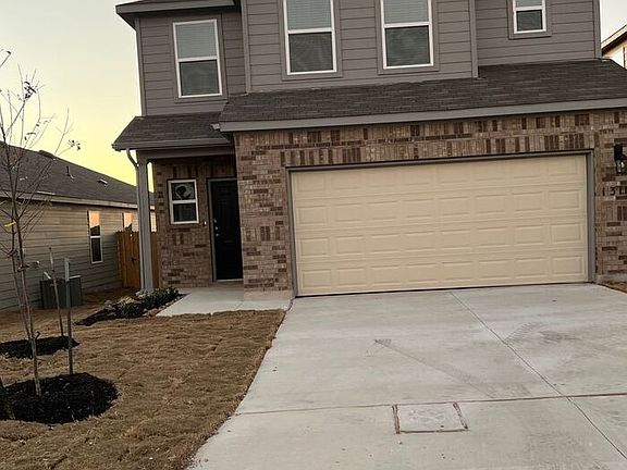 3rd image of 13116 Candace Way