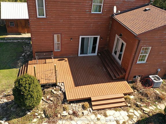 3rd image of 22476 Coldstream Rd