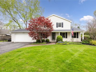 6162 Buckskin Dr, Farmington, NY, 14425