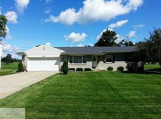 1044 Haslett Rd, Haslett, MI 48840