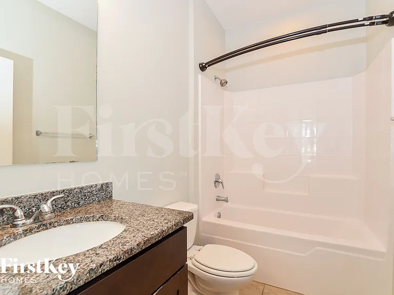 1124 Berkley Ridge Ln — Photo 17