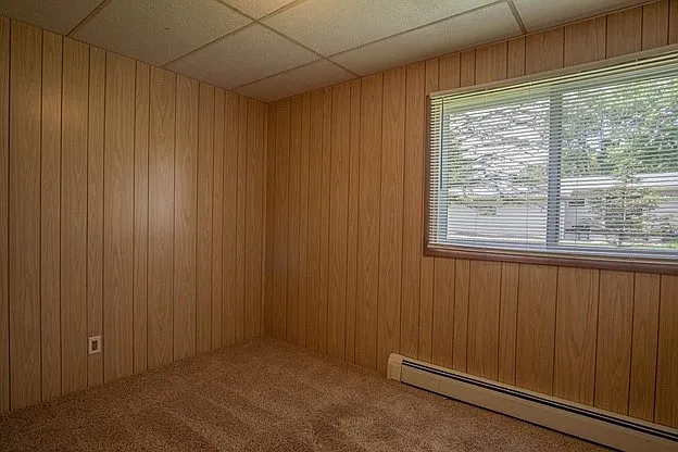 Building Photo - 315 E Oak St #2