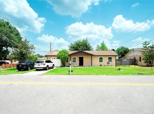 482 Royal Palm Dr, Kissimmee, FL 34743
