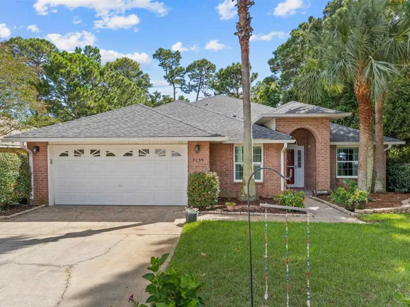 7139 Blue Jack Dr, Navarre, FL 32566