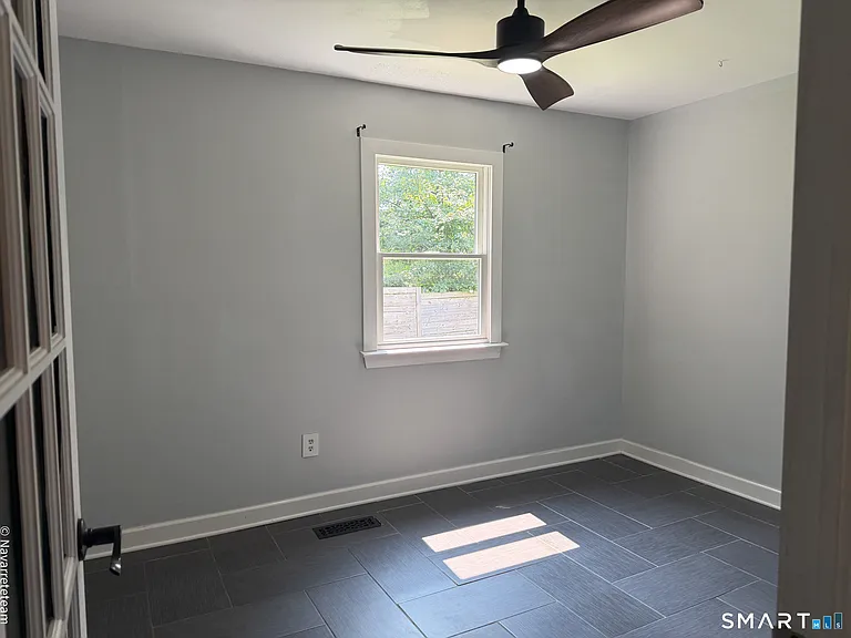 17 Kingsbury Rd — Photo 26