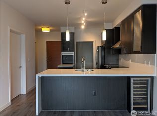 1760 NW 56th St #205, Seattle, WA 98107