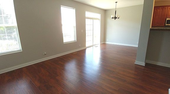 2nd image of 1285 W Oriole Ct
