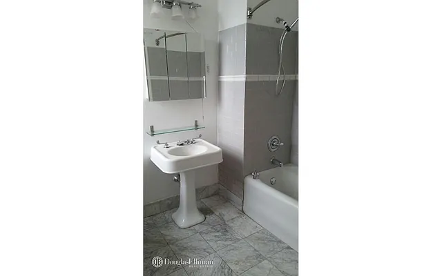 Rented by Douglas Elliman | media 11