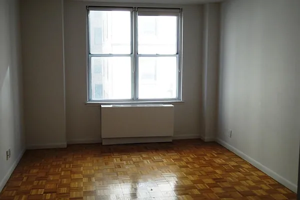 Sold by Corcoran | media 25