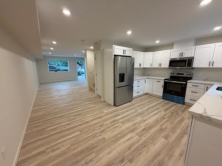 99 N June Ave #2 — Photo 13