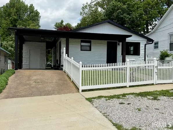 535 Seminary St, Rockport, IN 47635