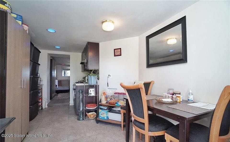 1st image of 318 Harold St #3