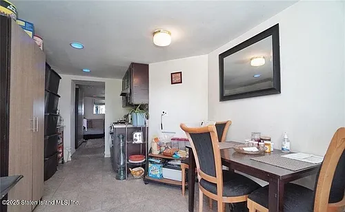 318 Harold St #3 Photo 1