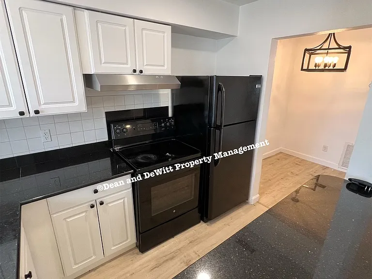 7035 4th Ave N #7 — Photo 7