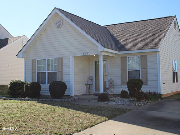 2nd image of 4733 Primrose Place