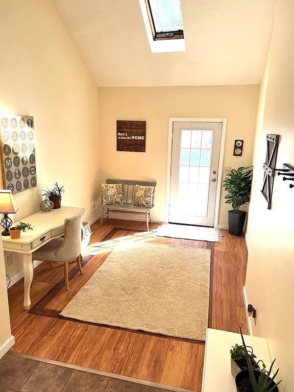 3 bed, 1539 sqft, $3,900 — Photo 3