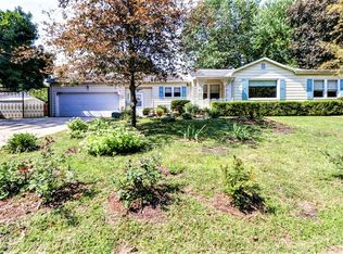 201 S Russell St, Champaign, IL 61821