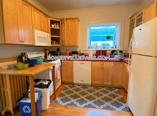 16 Chetwynd Rd #1S, Somerville, MA 02144
