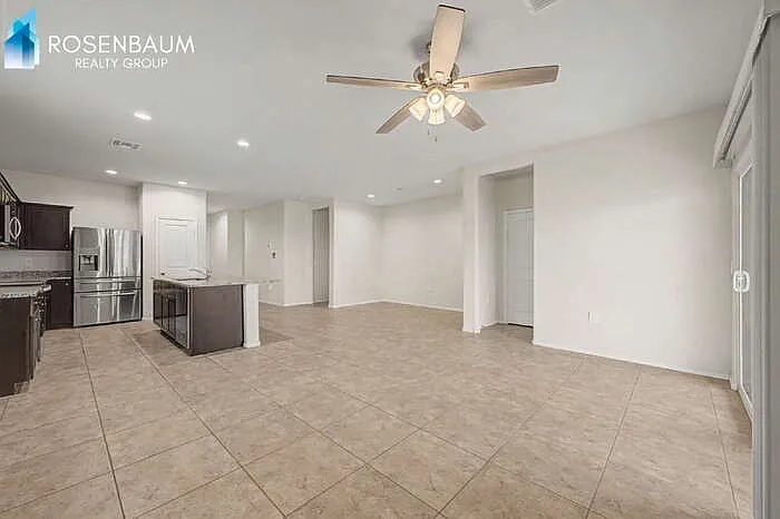 2431 S 46th St — Photo 11