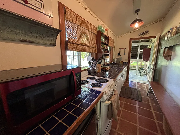5030 Newtown Rd — Photo 18