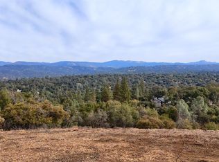 1 Stillmeadow Ln, Oakhurst, CA 93644