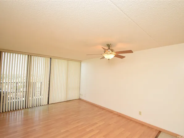 98-402 Koauka Loop APT 1916, Aiea, HI 96701