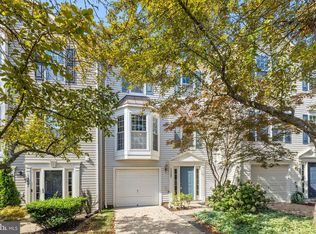 14403 Hulfish Way, Gainesville, VA 20155