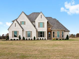 1628 Treestand Rd, Southaven, MS 38672