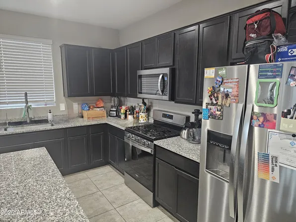 30333 W SHEILA Lane, Buckeye, AZ 85396