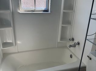 6307 Ash Ave #9, Kansas City, MO 64133