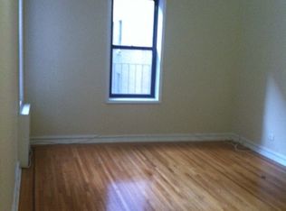 150 Hawthorne St #100, Brooklyn, NY