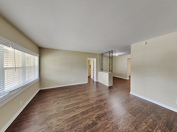 5th image of 311 Country Club Dr
