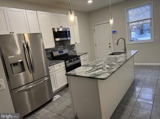 1408 1/2 Madison Ave, Baltimore, MD 21217