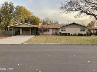 732 Plaza Dr, Joplin, MO 64804