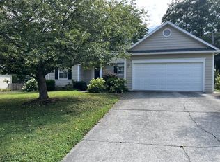 1264 Halifax Rd, Knoxville, TN 37922