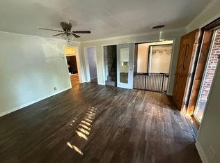 25260 Sprague Rd, Olmsted Falls, OH 44138