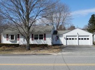 8 Ridge Rd, Lisbon, ME 04252