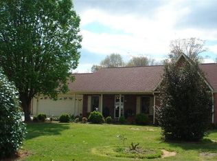 109 Winchester Ct, Trinity, NC 27370