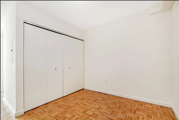 Rented by Compass | media 22