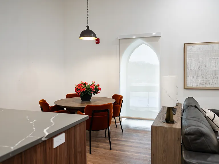 The Roe at Manayunk Apartments and Townhomes — Photo 80
