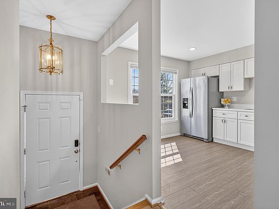 5th image of 8868 Winding Hollow Way