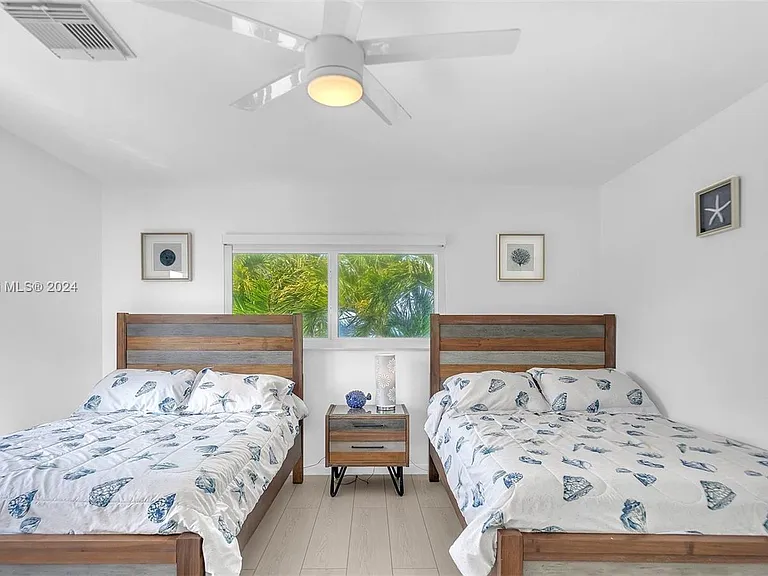 441 La Fitte Rd — Photo 23