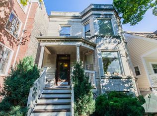 1040 W Dakin St #2, Chicago, IL 60613