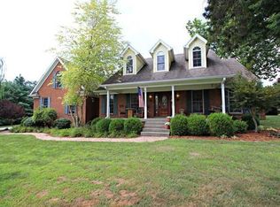 315 Lakeview Trl, Shepherdsville, KY 40165