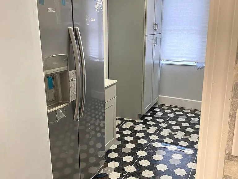 355 Tree St — Photo 11